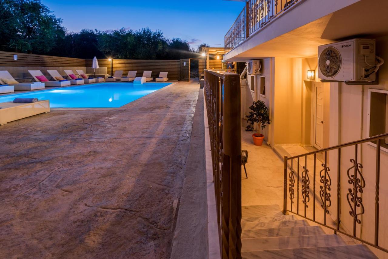 Asante Group Holiday Homes Циливи Экстерьер фото